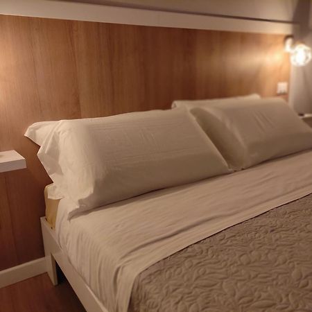 Loremi Rooms Термолі Екстер'єр фото