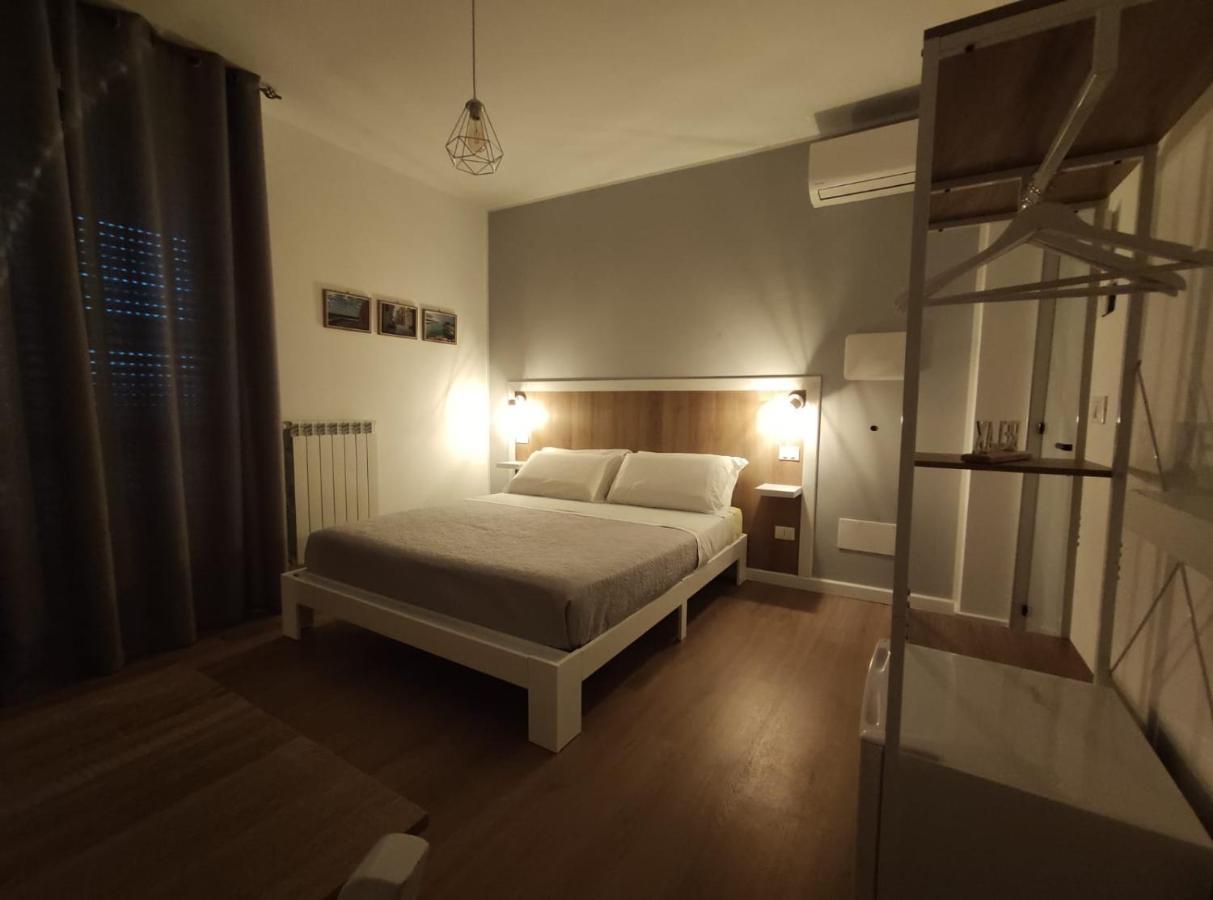 Loremi Rooms Термолі Екстер'єр фото